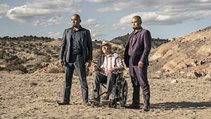 Между молотом и наковальней